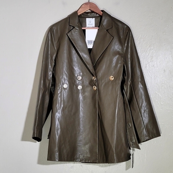 Quaint Gaia Blazer Coat - Picture 2 of 7